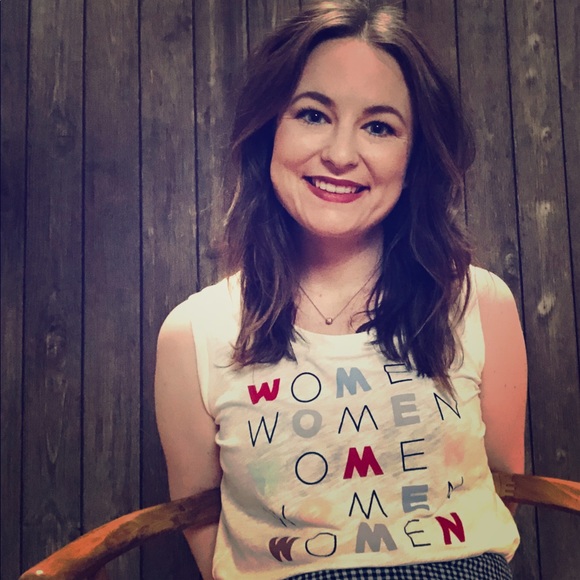 Meet your Posher, Ashley - Picture 1 of 1